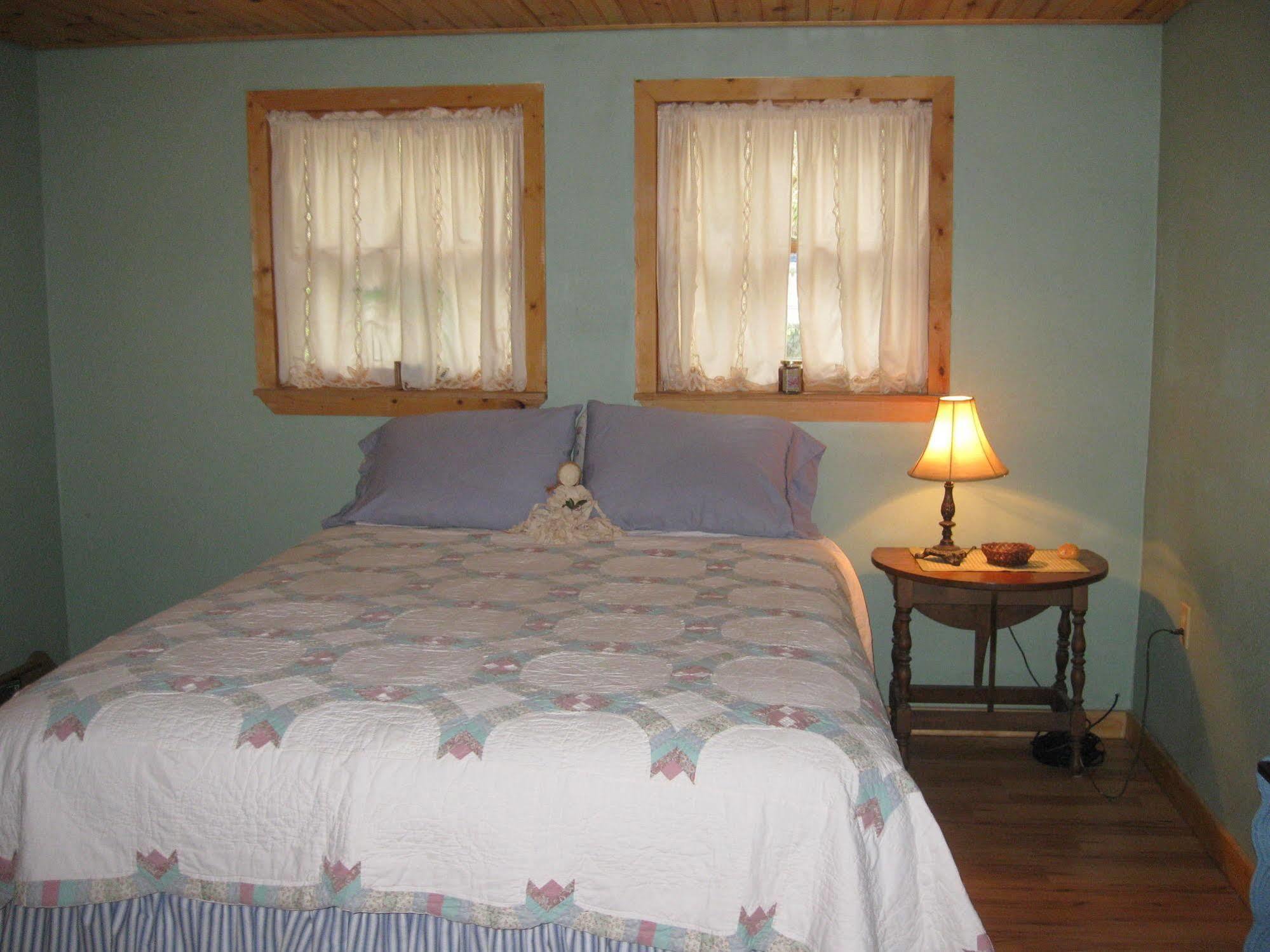 Buffalo Creek Bed And Breakfast Robbinsville Exterior foto